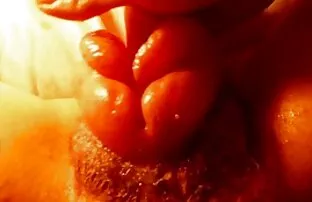 椅子の上に二つの彼女は忙しい舐め顔のマスクです スパイ エロ アニメ