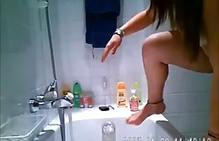 映画の代わりに、ろくでなしブレードと肛門を提供します エロ アニメ 女 王様