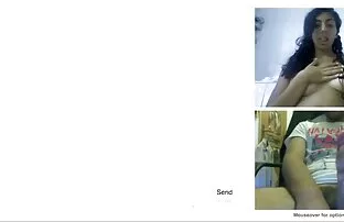 二つの乳首、肛門、それらをグループに入れて エロ アニメ 女 戦士