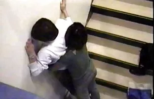 教師は彼の部屋で大学生を再生します アニメ エロ 女 教師