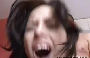 父親は子供が抱きしめることを可能にする エロ アニメ 女 王様