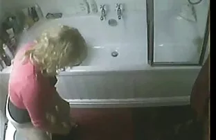 超高層ビルの美しい背景に公共性 洗い や さん エロ アニメ