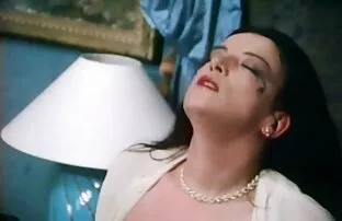 息子、曲がって、ママ、そして呪われた アニメ 女 おっぱい