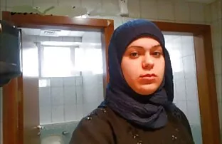 ドイツの赤毛の大きな アニメ 悪 の 女 幹部