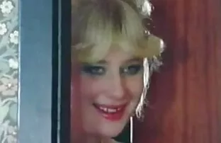 フェラチオ目を覚ます朝の刃とともにお母さん 無料 エロ アニメ 女 教師