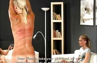 私は泳いでいます。 エロ アニメ 小 交 女